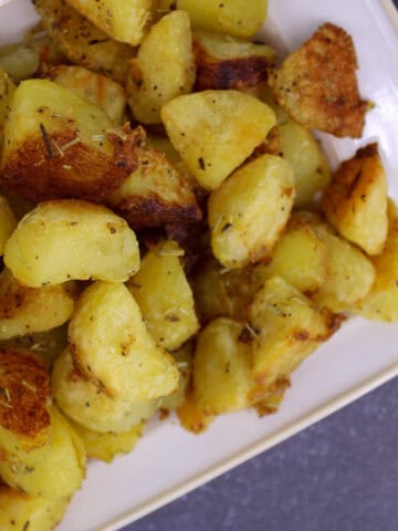 Crispy pub potatoes