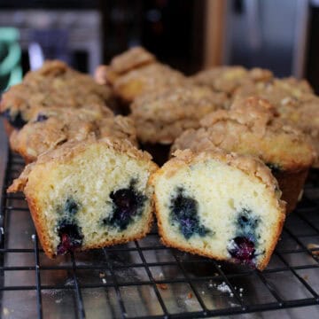 Blueberry Streusel Muffins