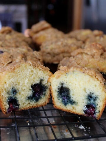 Blueberry Streusel Muffins